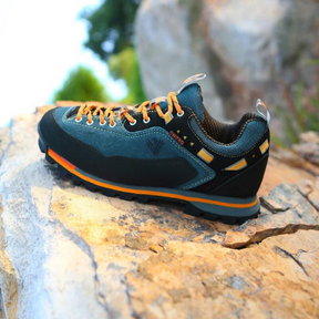 Outlivia® HikeLite Shoes